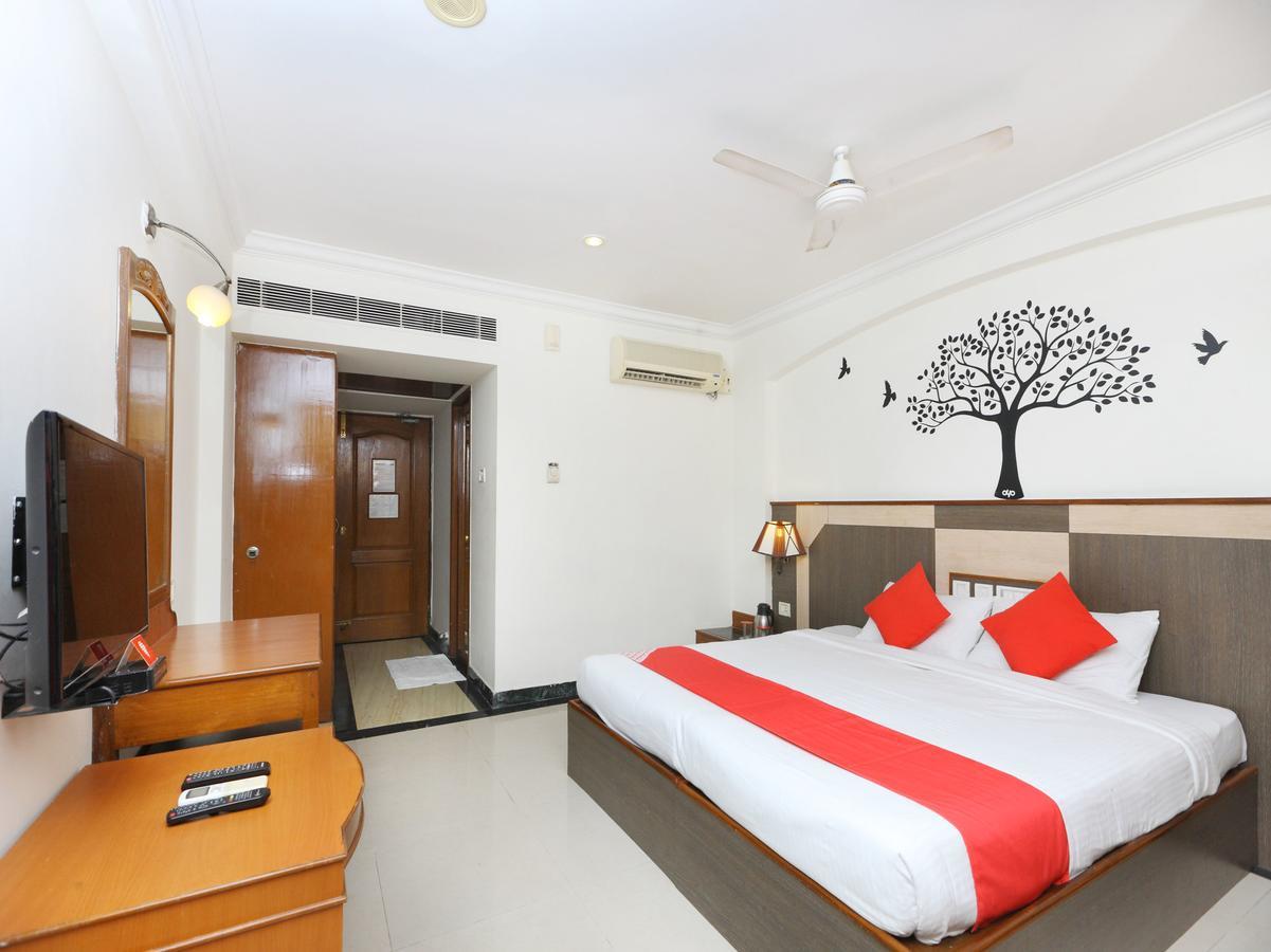 טירופאטי Oyo 1081 Hotel Sindhu International מראה חיצוני תמונה