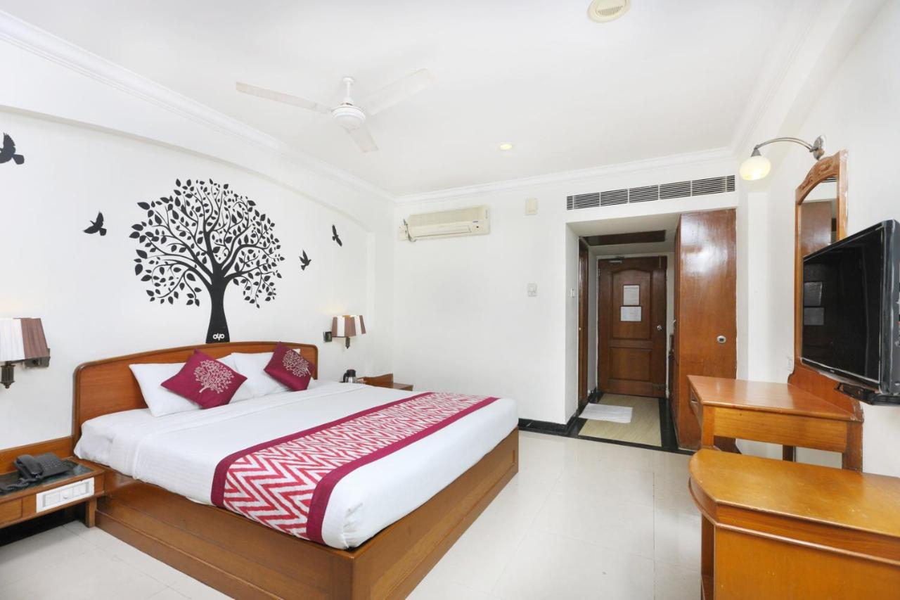 טירופאטי Oyo 1081 Hotel Sindhu International מראה חיצוני תמונה
